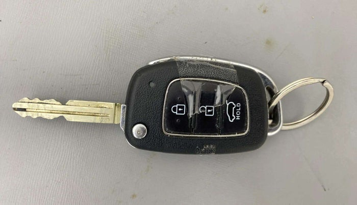 2020 Hyundai VENUE SX 1.0 TURBO, Petrol, Manual, 49,470 km, Key Close Up