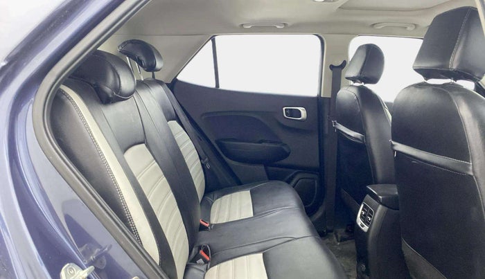 2020 Hyundai VENUE SX 1.0 TURBO, Petrol, Manual, 49,470 km, Right Side Rear Door Cabin