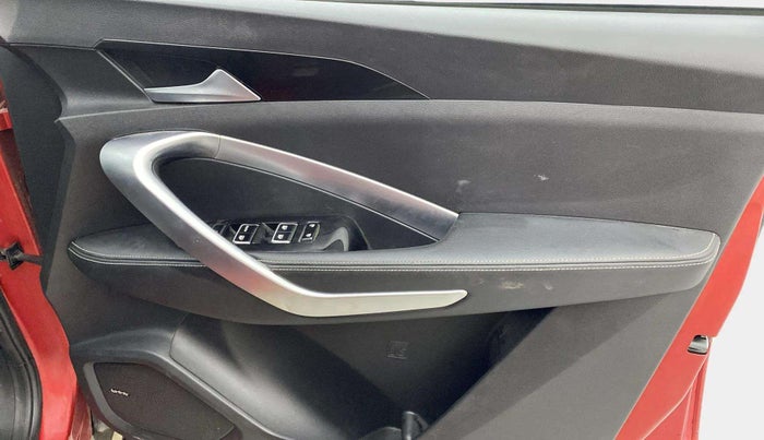 2020 MG HECTOR SHARP 2.0 DIESEL DUAL TONE, Diesel, Manual, 89,920 km, Driver Side Door Panels Control