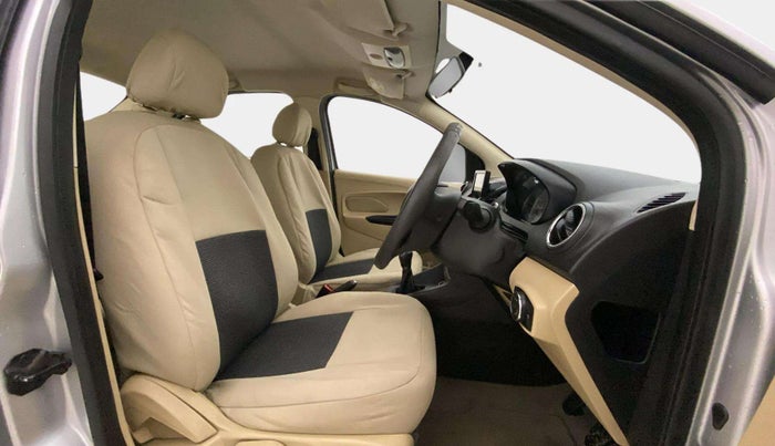 2018 Ford Figo Aspire TITANIUM 1.2 PETROL, Petrol, Manual, 1,04,619 km, Right Side Front Door Cabin