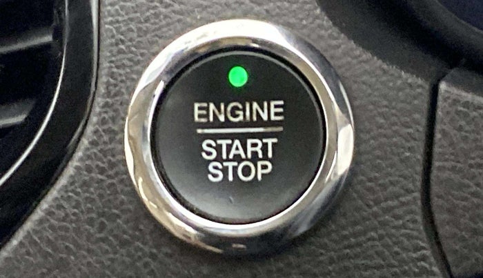 2018 Ford Figo Aspire TITANIUM 1.2 PETROL, Petrol, Manual, 1,04,619 km, Keyless Start/ Stop Button
