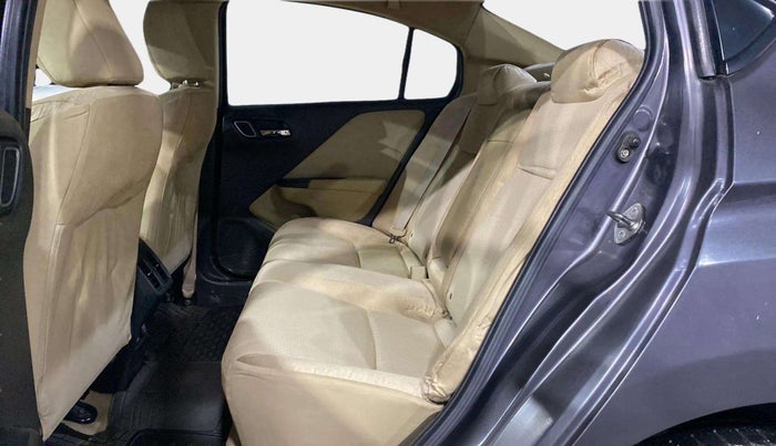 2020 Honda City 1.5L I-VTEC V MT, Petrol, Manual, 41,921 km, Right Side Rear Door Cabin