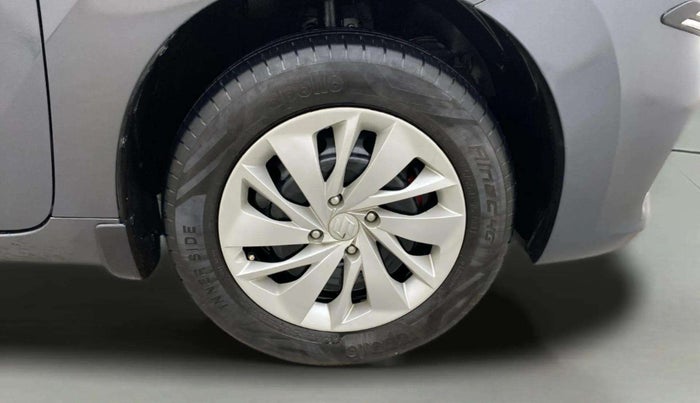 2024 Maruti Baleno DELTA PETROL 1.2, Petrol, Manual, 39,813 km, Right Front Wheel