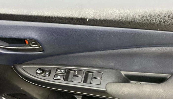 2024 Maruti Baleno DELTA PETROL 1.2, Petrol, Manual, 39,813 km, Driver Side Door Panels Control
