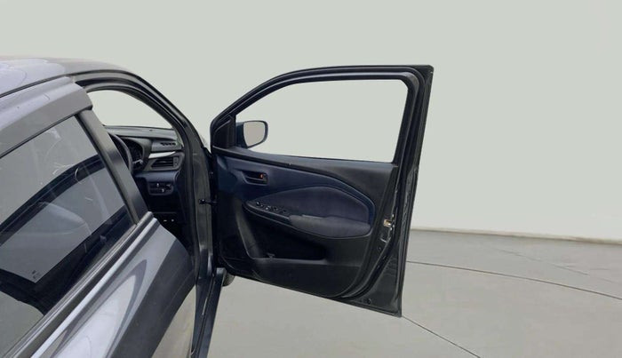 2024 Maruti Baleno DELTA PETROL 1.2, Petrol, Manual, 39,813 km, RHS Front Door