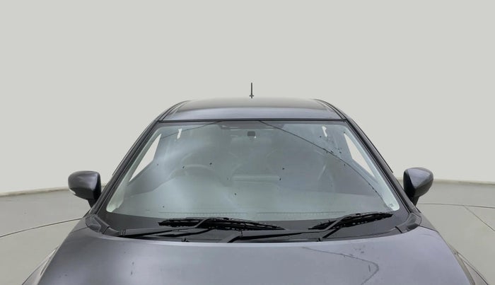2024 Maruti Baleno DELTA PETROL 1.2, Petrol, Manual, 39,813 km, Front Windshield
