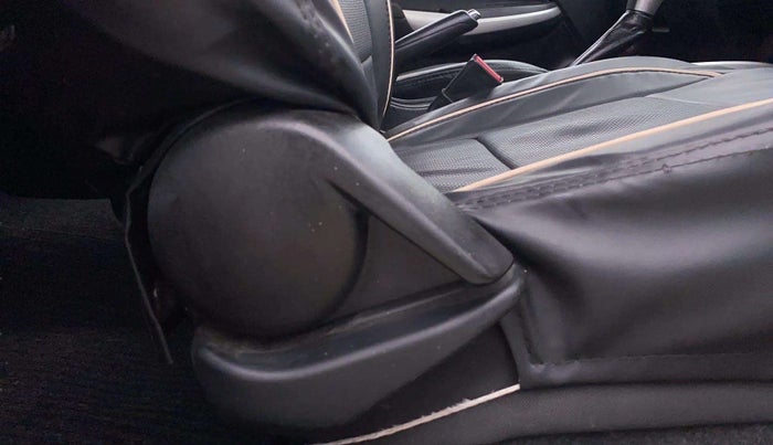 2016 Maruti Baleno DELTA CVT PETROL 1.2, Petrol, Automatic, 53,185 km, Driver Side Adjustment Panel