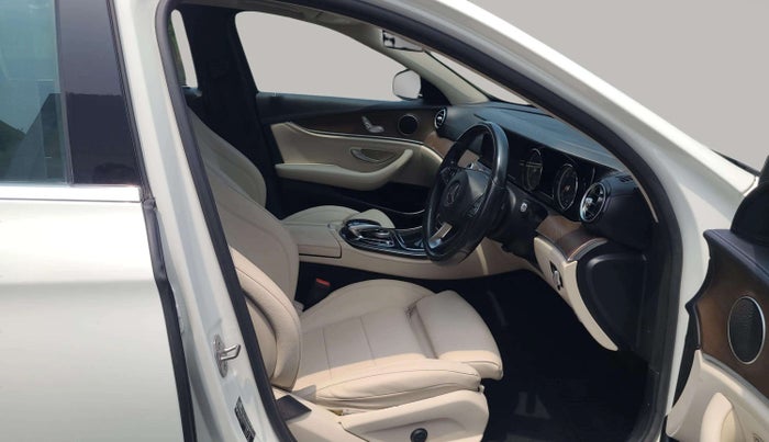 2018 Mercedes Benz E Class E 220 D, Diesel, Automatic, 80,378 km, Right Side Front Door Cabin