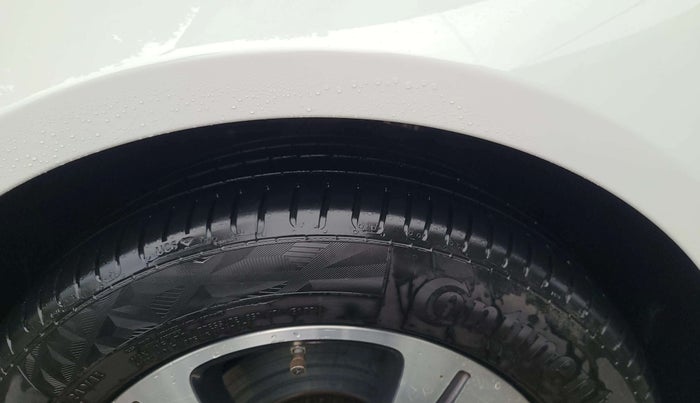2018 Mercedes Benz E Class E 220 D, Diesel, Automatic, 80,378 km, Left Rear Tyre Tread