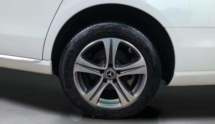 2018 Mercedes Benz E Class E 220 D, Diesel, Automatic, 80,378 km, Left Rear Wheel
