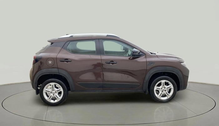 2022 Renault Kiger RXT MT, Petrol, Manual, 5,588 km, Right Side View