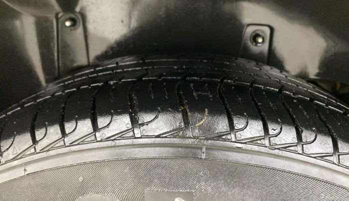 2022 Mahindra BOLERO NEO N10 R, Diesel, Manual, 36,440 km, Right Rear Tyre Tread