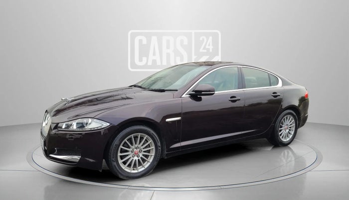2015 Jaguar XF 2.2 DIESEL LUXURY, Diesel, Automatic, 36,296 km, Left Front Diagonal
