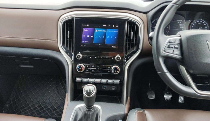 2022 Mahindra SCORPIO-N Z8 L PETROL MT 7 STR, Petrol, Manual, 17,558 km, Air Conditioner