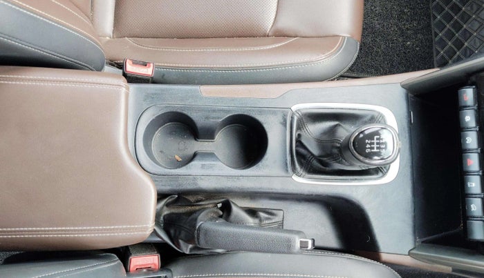 2022 Mahindra SCORPIO-N Z8 L PETROL MT 7 STR, Petrol, Manual, 17,558 km, Gear Lever