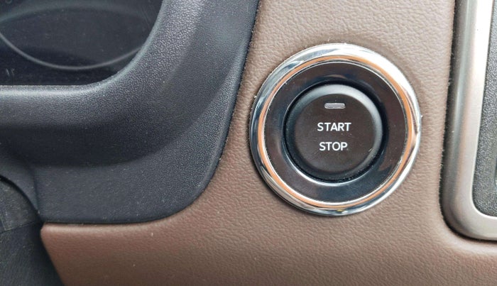 2022 Mahindra SCORPIO-N Z8 L PETROL MT 7 STR, Petrol, Manual, 17,558 km, Keyless Start/ Stop Button