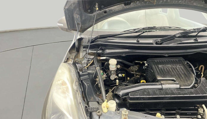 2015 Maruti Swift Dzire VXI, Petrol, Manual, 32,700 km, Engine View - Right