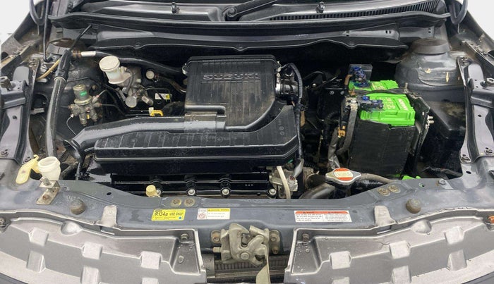 2015 Maruti Swift Dzire VXI, Petrol, Manual, 32,700 km, Engine View