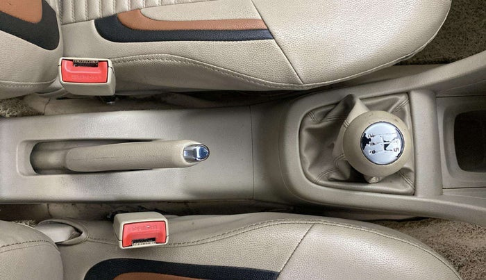 2015 Maruti Swift Dzire VXI, Petrol, Manual, 32,700 km, Gear Lever