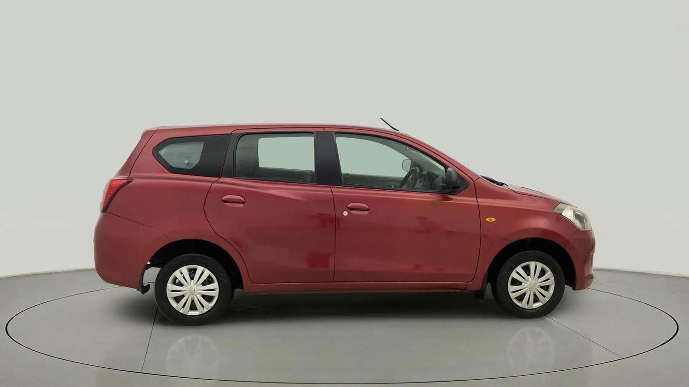 2018 Datsun Go Plus T, CNG, Manual, 36,482 km, Right Side View