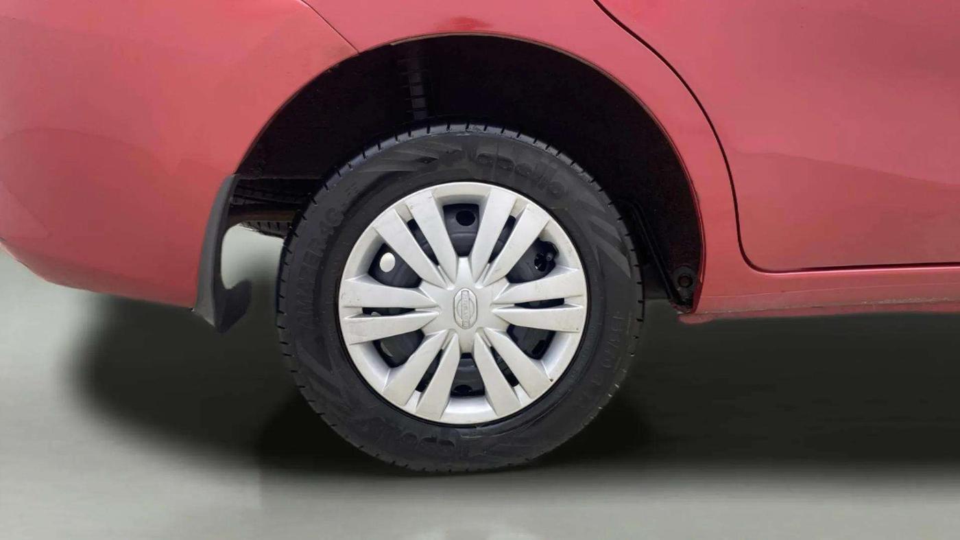 2018 Datsun Go Plus T, CNG, Manual, 36,482 km, Right Rear Wheel