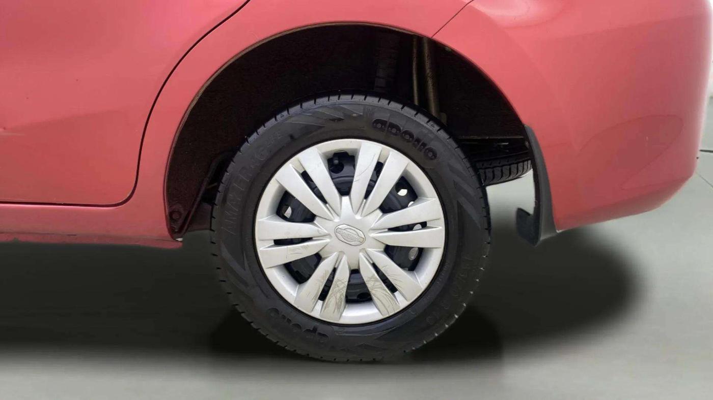 2018 Datsun Go Plus T, CNG, Manual, 36,482 km, Left Rear Wheel