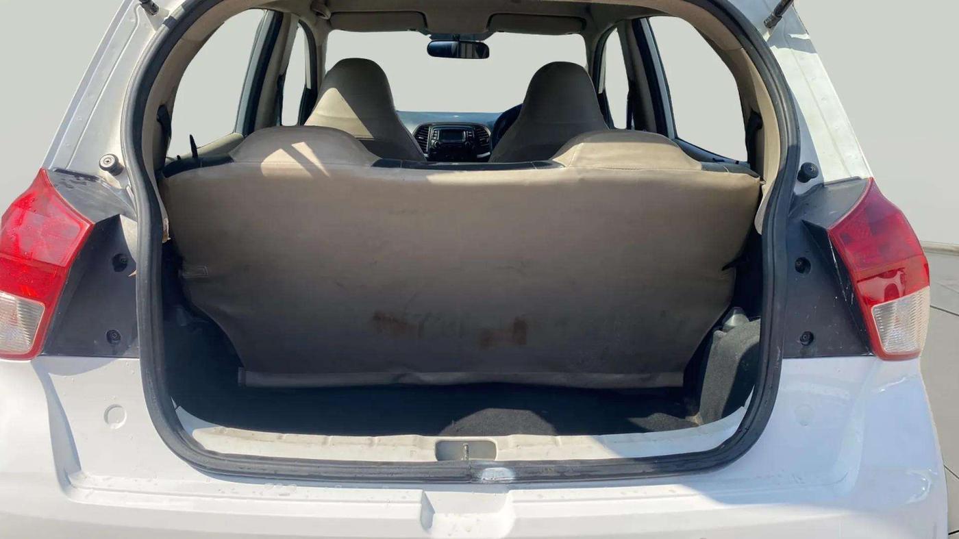 2019 Hyundai NEW SANTRO MAGNA, Petrol, Manual, 64,688 km, Boot Inside
