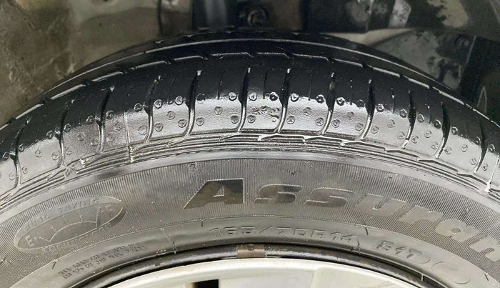 2019 Honda Amaze 1.2L I-VTEC S, Petrol, Manual, 81,205 km, Right Front Tyre Tread