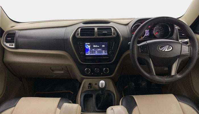 2019 Mahindra TUV300 T10, Diesel, Manual, 95,841 km, Dashboard