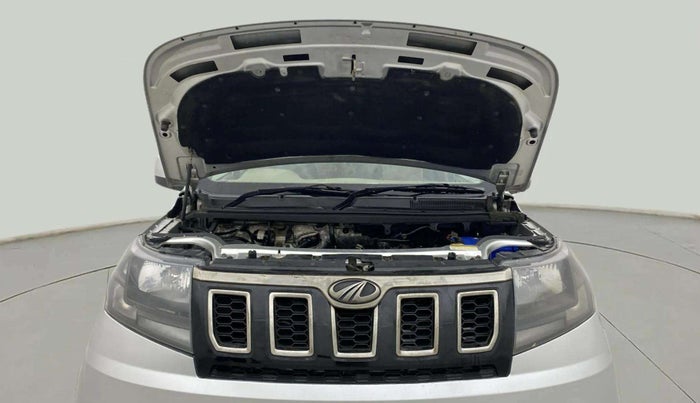 2019 Mahindra TUV300 T10, Diesel, Manual, 95,841 km, Open Bonet