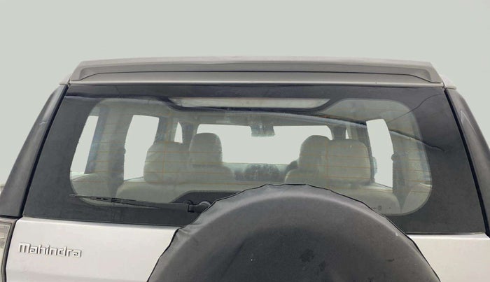 2019 Mahindra TUV300 T10, Diesel, Manual, 95,841 km, Rear Windshield