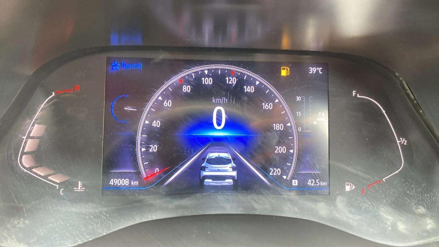 2021 Renault Kiger RXZ TURBO MT DUAL TONE, Petrol, Manual, 49,020 km, Odometer Image