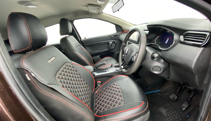 2023 Renault Kiger RXZ TURBO CVT, Petrol, Automatic, 50,583 km, Right Side Front Door Cabin
