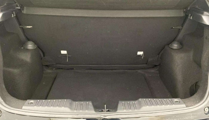 2023 Tata ALTROZ XZA PLUS DARK EDTION, Petrol, Automatic, 15,143 km, Boot Inside