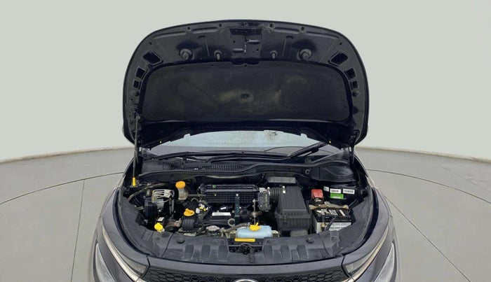 2023 Tata ALTROZ XZA PLUS DARK EDTION, Petrol, Automatic, 15,143 km, Open Bonet