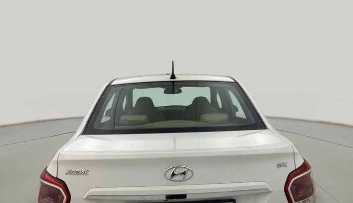 2015 Hyundai Xcent SX 1.2, Petrol, Manual, 32,423 km, Rear Windshield