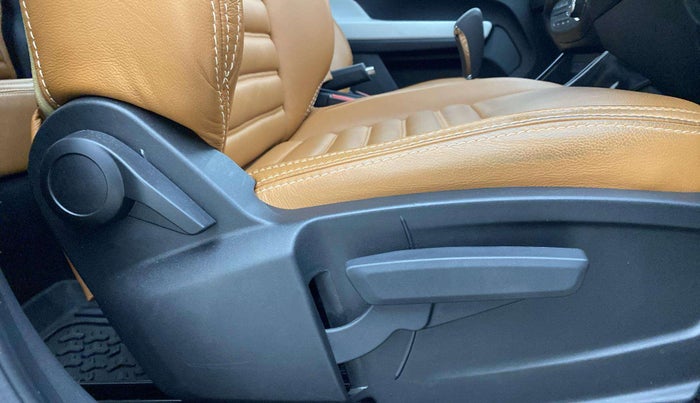 2025 Tata PUNCH Accomplished Plus AMT, Petrol, Automatic, 2,592 km, Driver Side Adjustment Panel