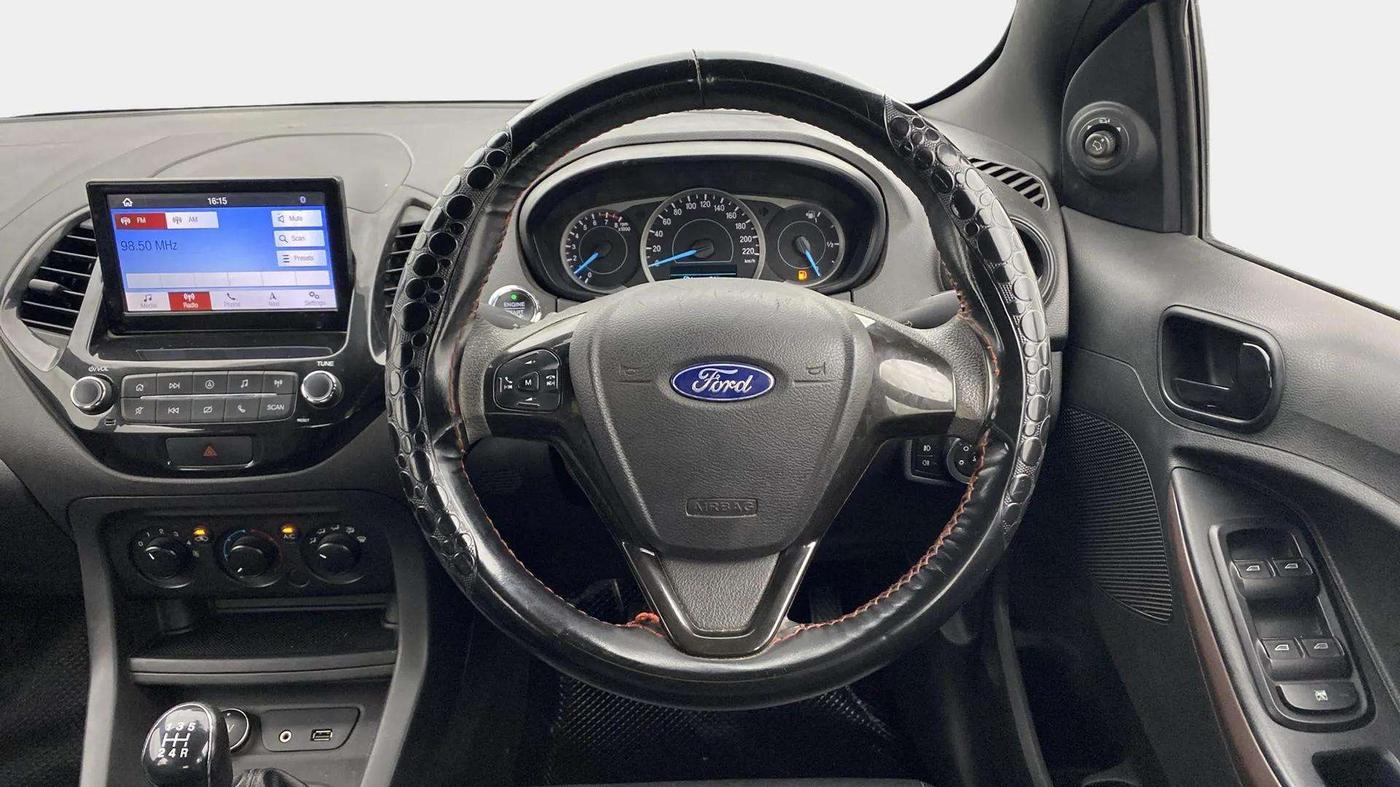 2021 Ford FREESTYLE TITANIUM 1.2 PETROL, Petrol, Manual, 79,657 km, Steering Wheel Close Up