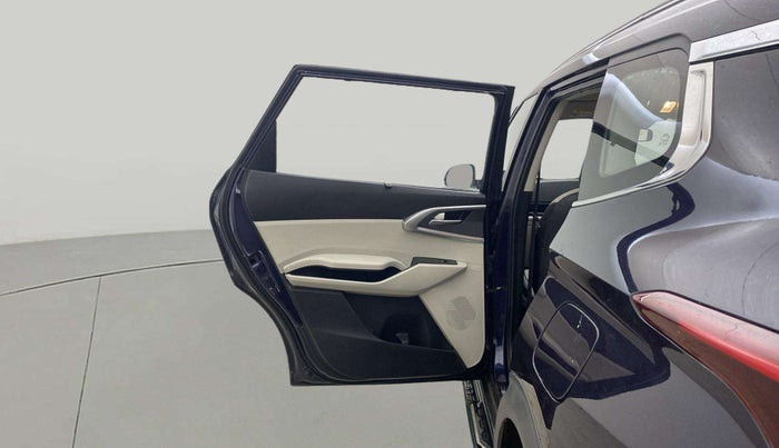 2023 KIA CARENS  PRESTIGE PLUS 1.5 TURBO PETROL IMT 7 STR , Petrol, Manual, 15,184 km, LHS Rear Door