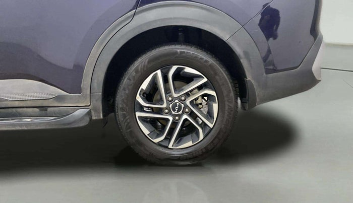 2023 KIA CARENS  PRESTIGE PLUS 1.5 TURBO PETROL IMT 7 STR , Petrol, Manual, 15,184 km, Left Rear Wheel