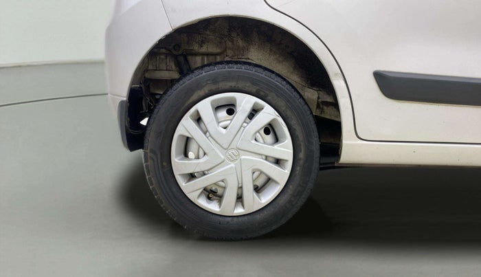 2018 Maruti Wagon R 1.0 LXI CNG (O), CNG, Manual, 67,745 km, Right Rear Wheel