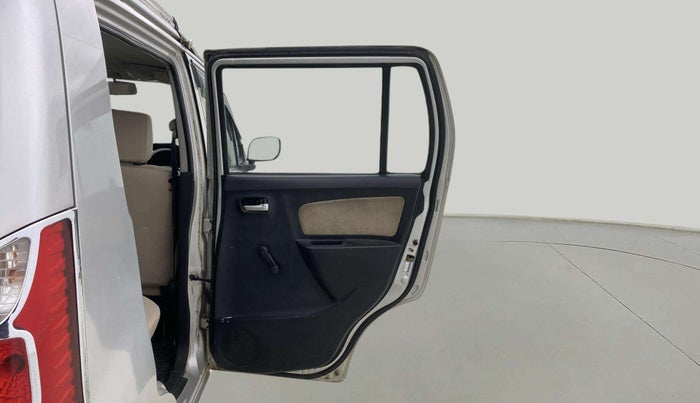 2018 Maruti Wagon R 1.0 LXI CNG (O), CNG, Manual, 67,745 km, RHS Rear Door