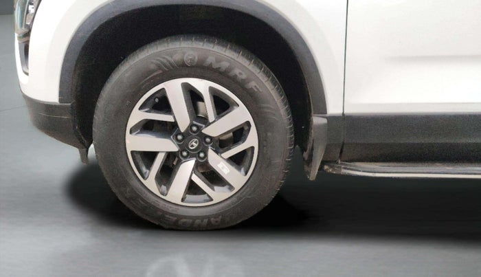 2023 Tata Harrier XZA PLUS O , Diesel, Automatic, 30,748 km, Left Front Wheel