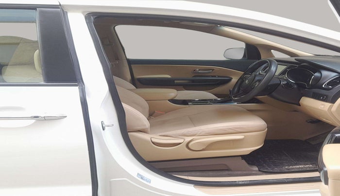 2021 KIA CARNIVAL PREMIUM 2.2 7 STR, Diesel, Automatic, 79,805 km, Right Side Front Door Cabin