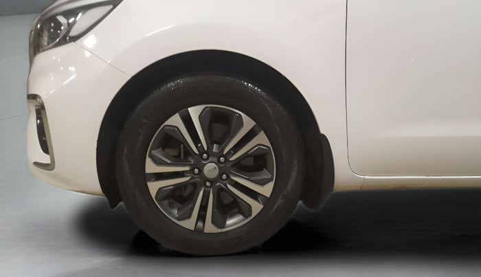 2021 KIA CARNIVAL PREMIUM 2.2 7 STR, Diesel, Automatic, 79,805 km, Left Front Wheel