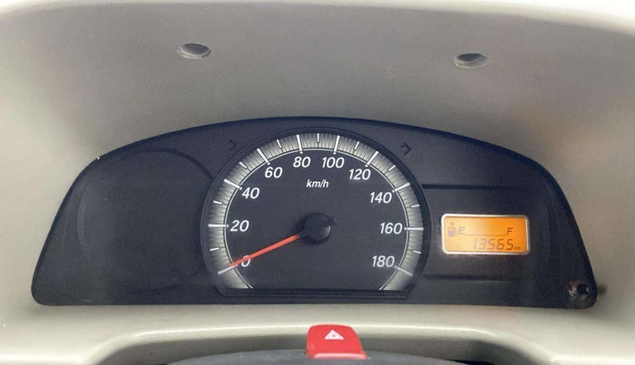 2022 Maruti Eeco 7 STR STD(O), Petrol, Manual, 13,566 km, Odometer Image