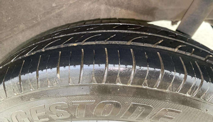 2015 Maruti Wagon R 1.0 LXI CNG, CNG, Manual, 50,322 km, Left Rear Tyre Tread