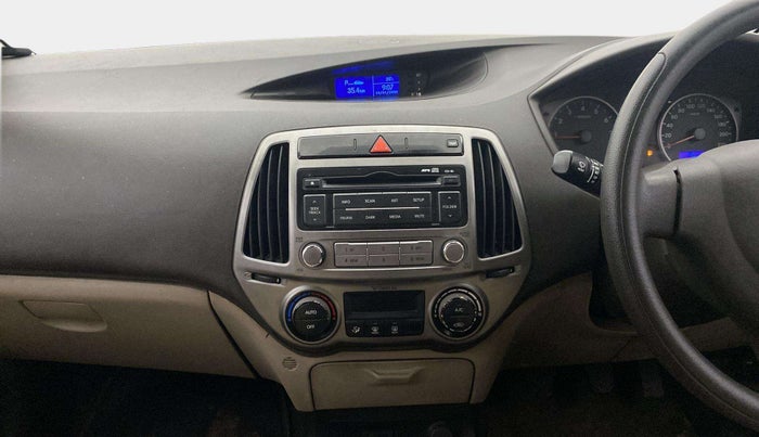 2012 Hyundai i20 MAGNA 1.2, Petrol, Manual, 70,713 km, Air Conditioner