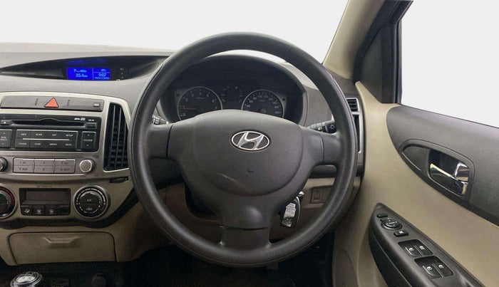 2012 Hyundai i20 MAGNA 1.2, Petrol, Manual, 70,713 km, Steering Wheel Close Up