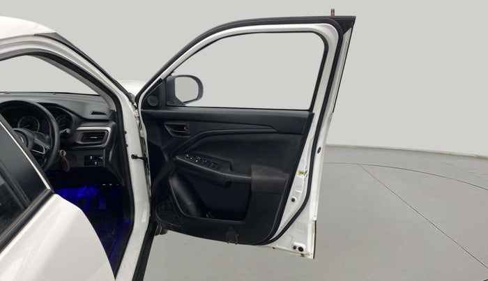 2022 Maruti BREZZA VXI SMART HYBRID, Petrol, Manual, 34,547 km, RHS Front Door